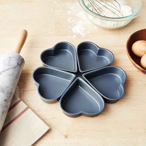 Fox Run Linked Heart Cake Pan, 4-Inch Hearts, Nonstick Heat Shaped Cake Pan