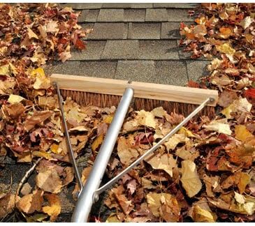 USA-Made Leaf Roof Brush - 21 Feet Long