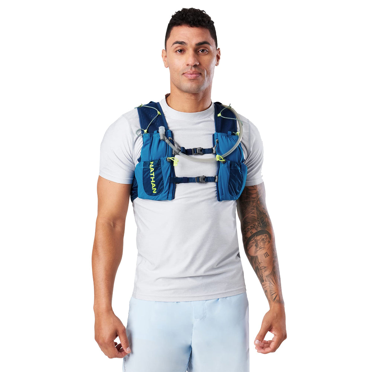 Nathan Vapor Air 3.0 7 Liter Hydration Vest w/ 2L Bladder, Air Mesh Shoulder Straps, Front Pockets & Back Zipper Pocket, Breathable & Moisture Wicking