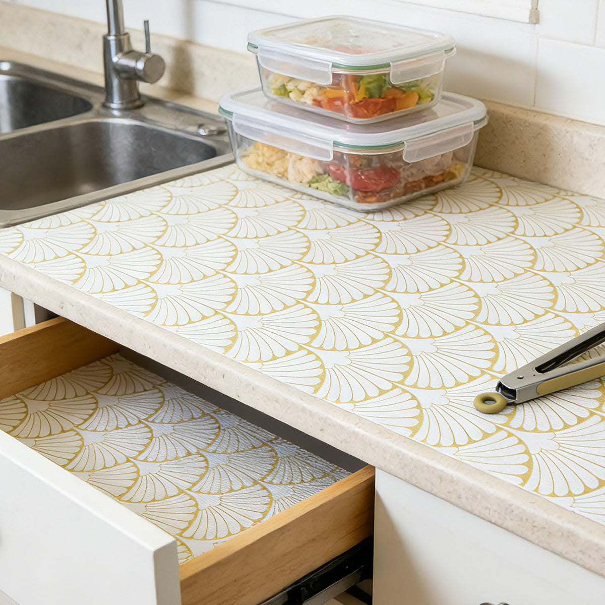 Shelf Liners Non Adhesive Gold Background White Fan (2778.56 sq in sq in)